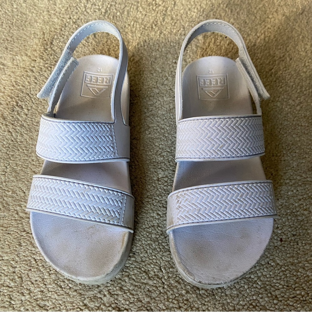 Reef water vista sandals kids size 12 color purple